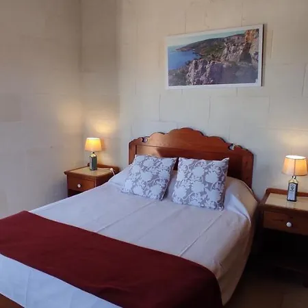Ta Ildis Bed & Breakfast
