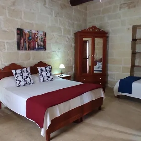 Bed & Breakfast Ta Ildis Nadur