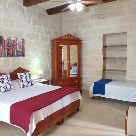 Ta Ildis Bed & Breakfast