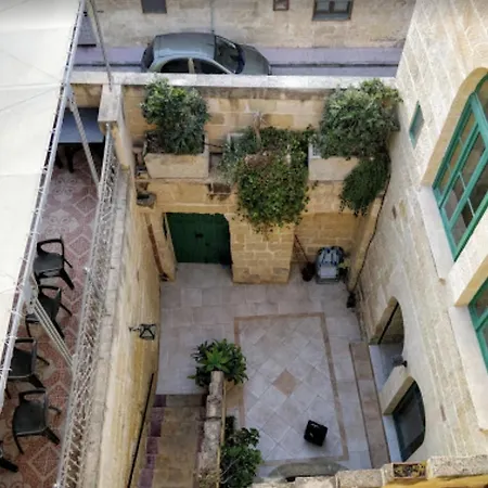 Ta Ildis Nadur